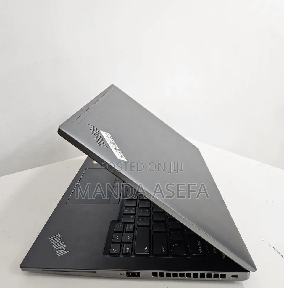 New Laptop Lenovo ThinkPad T14s Gen 1 16GB Intel Core i7 SSD 512GB