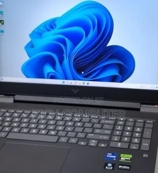 New Laptop HP Stream Notebook 16GB Intel Core i7 SSD 1T
