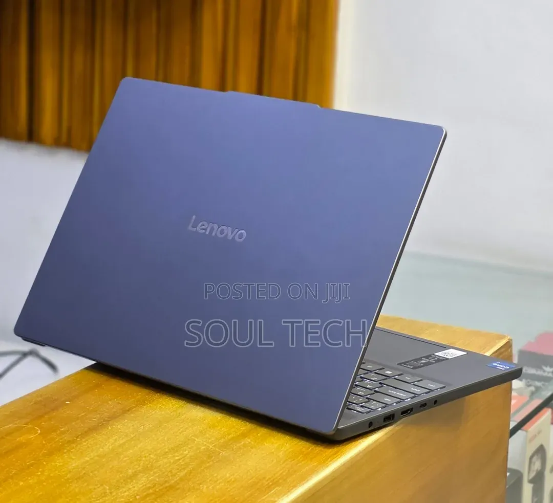 New Laptop Lenovo Ideapad 3 16GB Intel Core i7 SSD 512GB