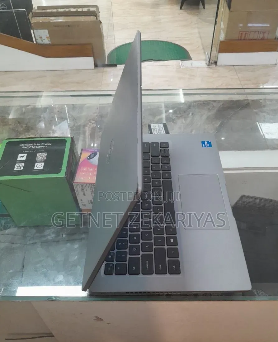 New Laptop Dell Latitude 5420 8GB Intel Core i5 SSD 256GB