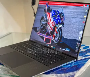 New Laptop Dell Precision 5560 16GB Intel Core i7 SSD 512GB
