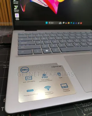 New Laptop Dell Inspiron 14 16GB Intel Core Ultra 7 SSD 512GB