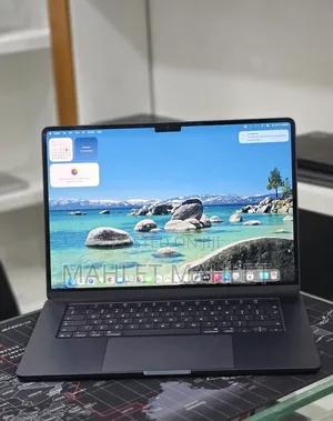 New Laptop Apple MacBook Air 2025 M4 16GB Apple M4 SSD 256GB