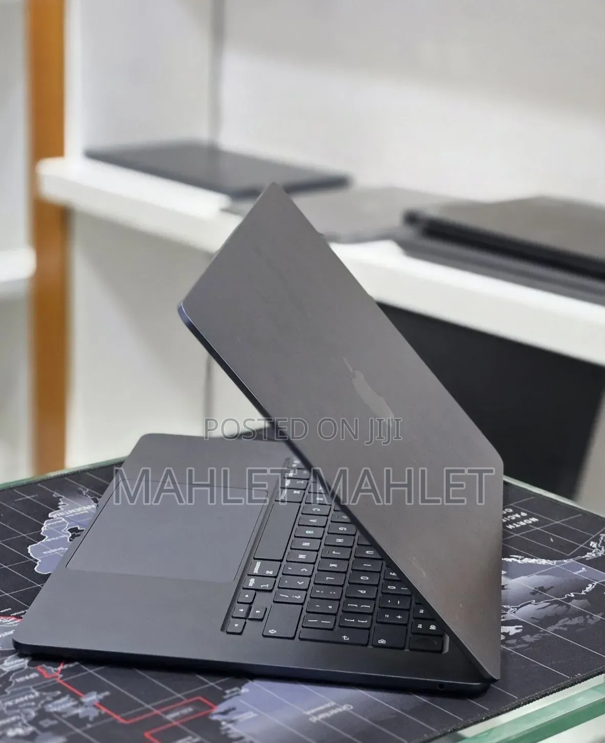 New Laptop Apple MacBook Air 2025 M4 16GB Apple M4 SSD 256GB