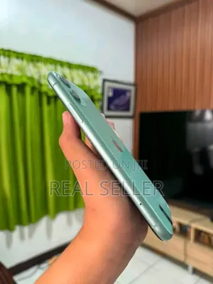 New Apple iPhone 11 128 GB