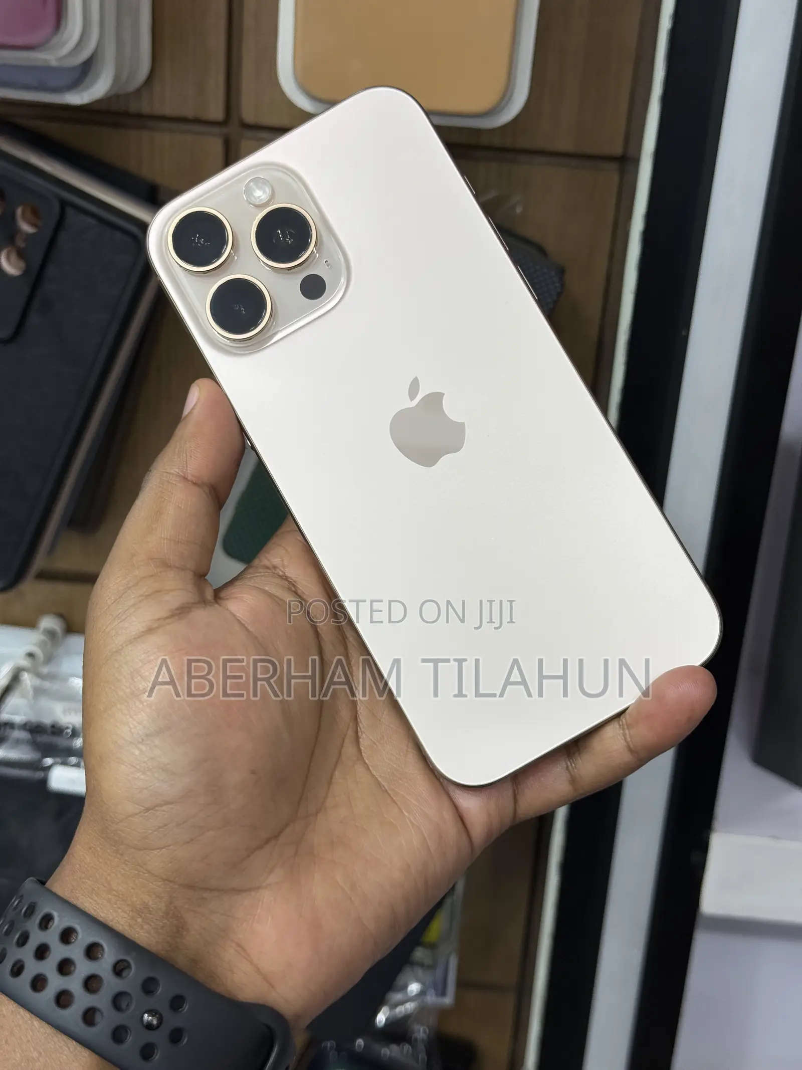 Apple iPhone 16 Pro Max 512 GB Gold
