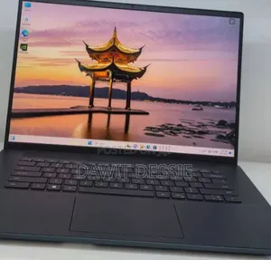 New Laptop Dell 16GB Intel Core i7 SSD 512GB