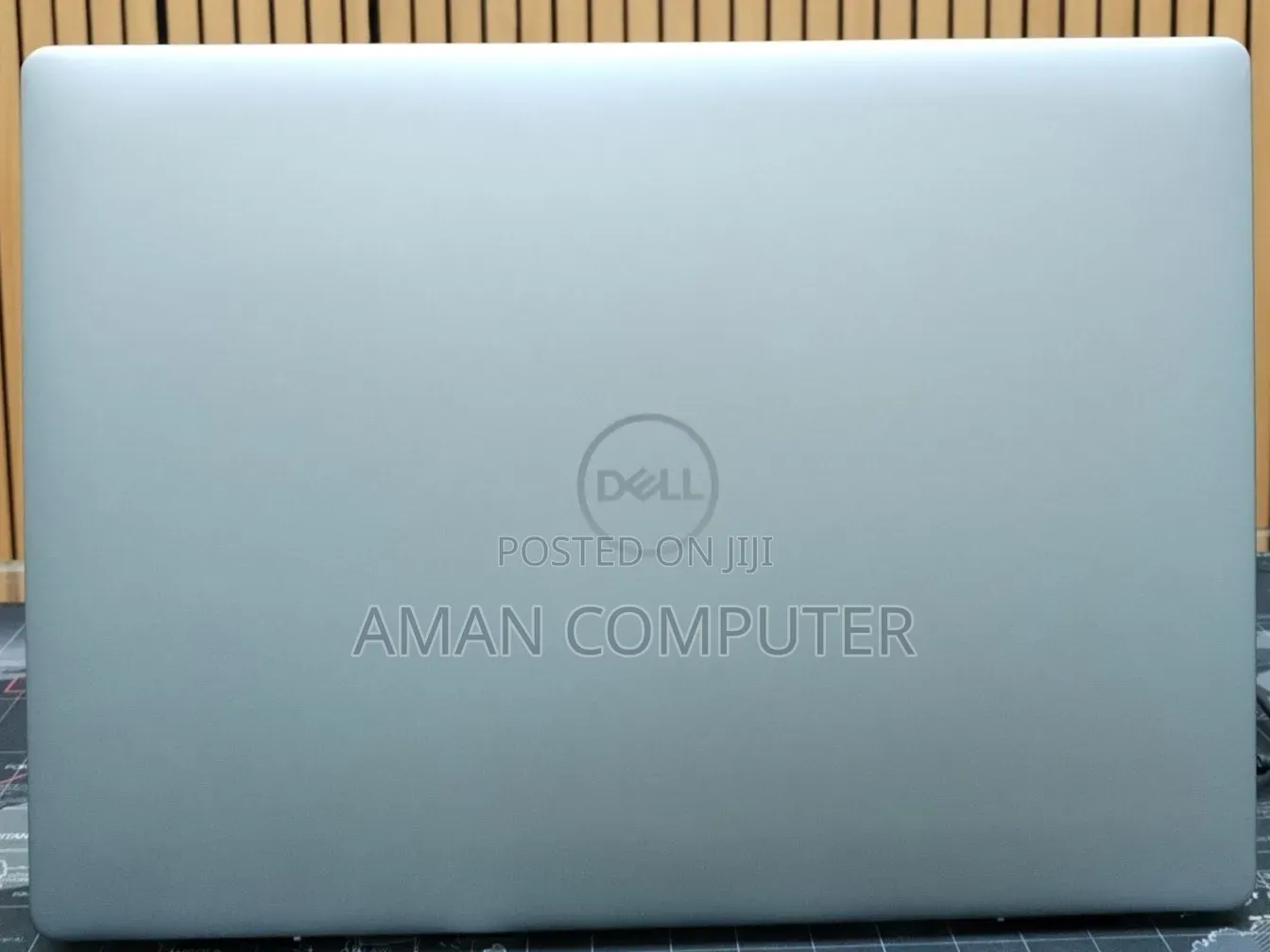 New Laptop Dell Inspiron 14 7440 16GB Intel Core Ultra 7 SSD 1T
