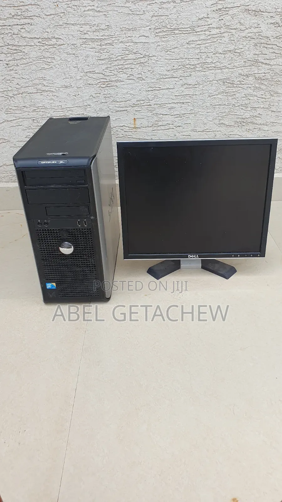 Desktop Computer Dell OptiPlex 780 2GB Intel Core 2 Quad HDD 32GB