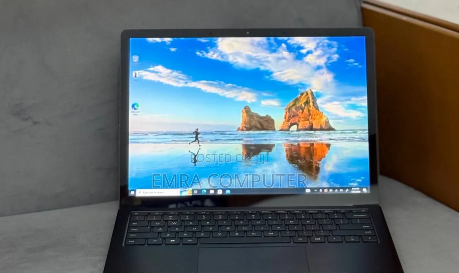 New Laptop Microsoft Surface 16GB Intel Core i7 SSD 512GB