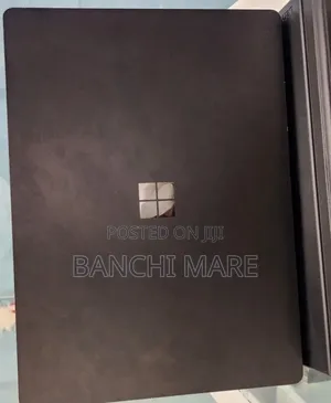 New Laptop Microsoft Surface Laptop 3 8GB Intel Core i5 SSD 256GB