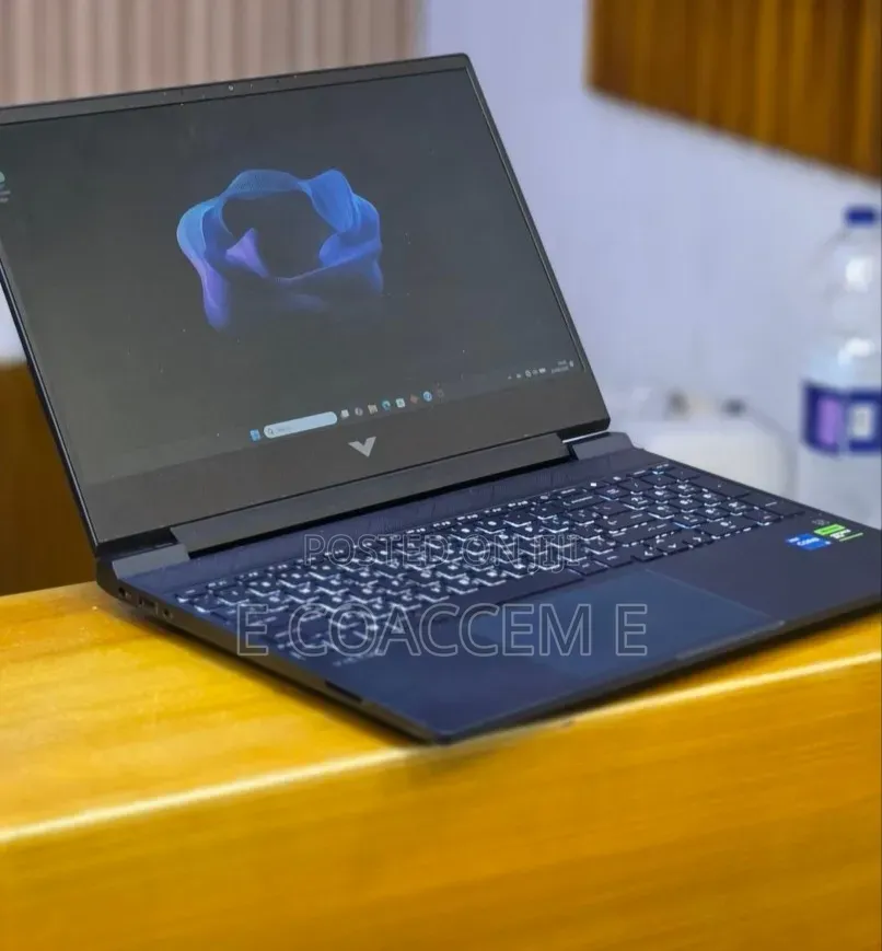 New Laptop HP 8GB Intel Core i5 SSD 512GB