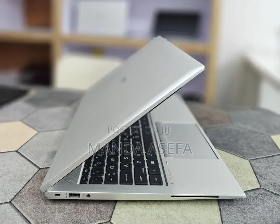 New Laptop HP EliteBook 850 G8 16GB Intel Core i7 SSD 512GB
