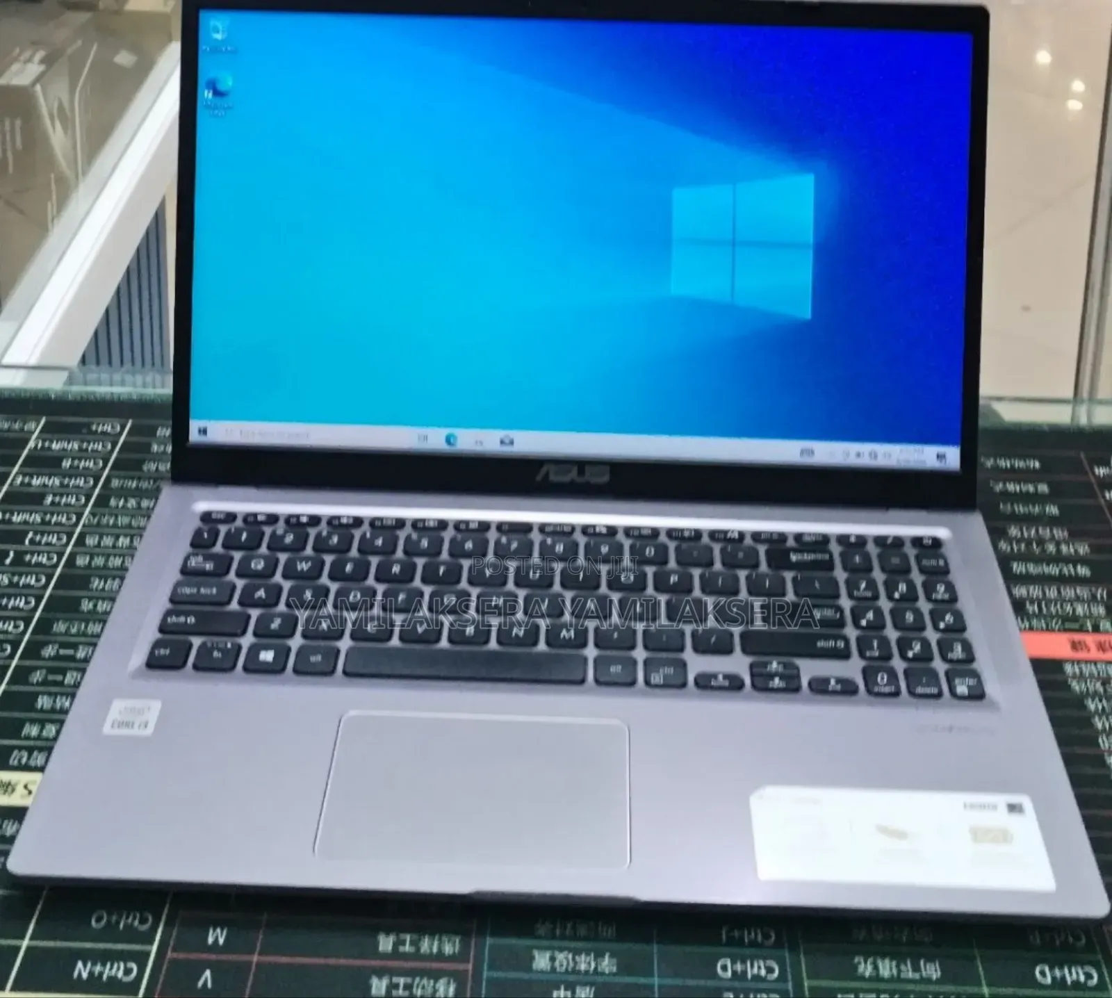 New Laptop Asus Vivobook 15 8GB Intel Core i3 SSD 256GB