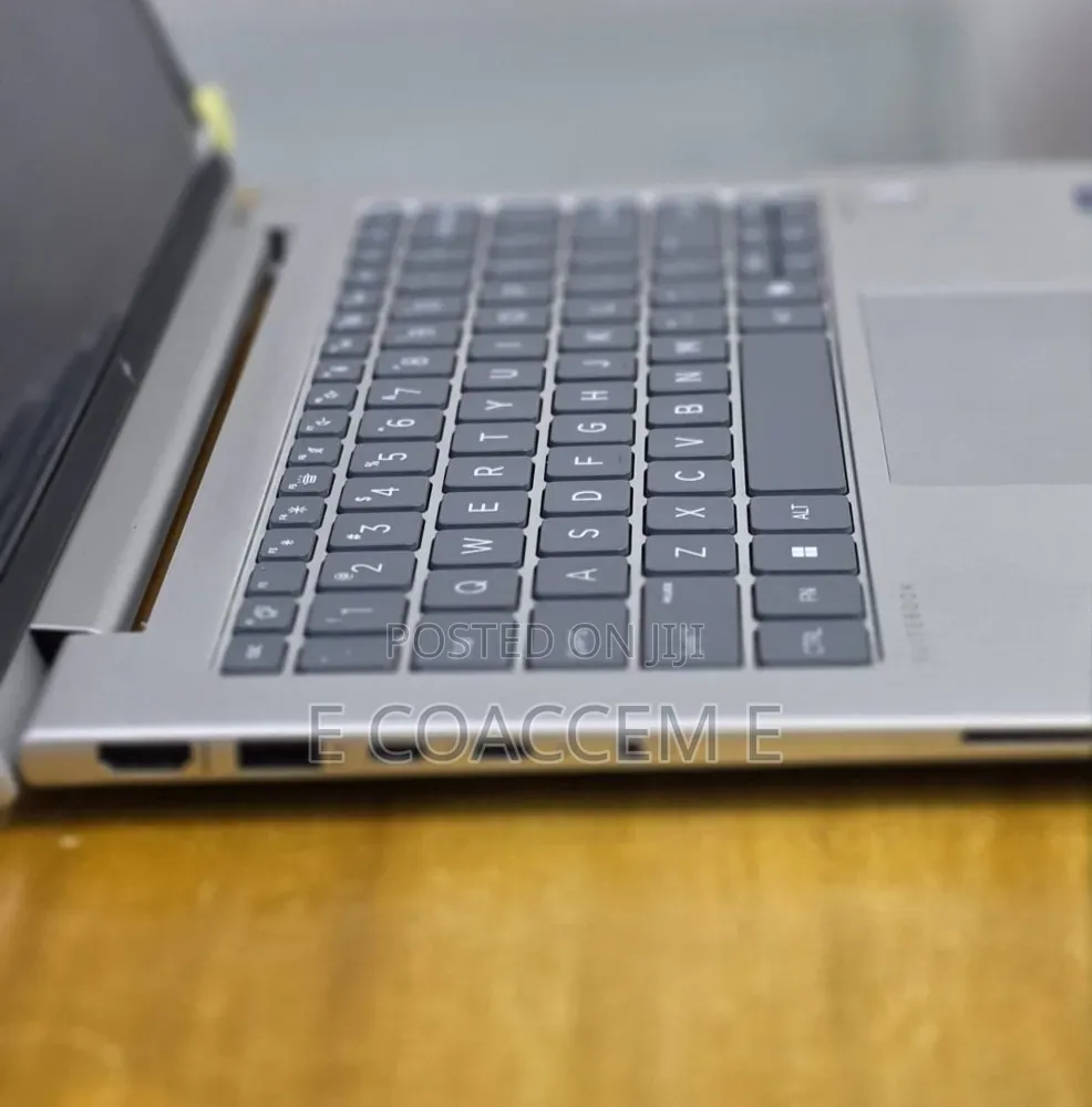New Laptop HP 16GB Intel Core Ultra 5 SSD 512GB