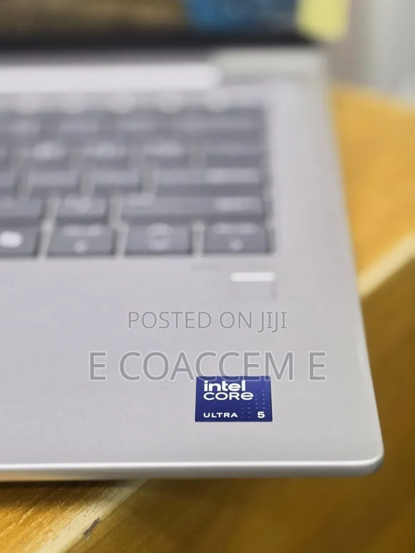 New Laptop HP 16GB Intel Core Ultra 5 SSD 512GB