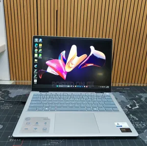New Laptop Dell Inspiron 14 16GB Intel Core Ultra 7 SSD 512GB
