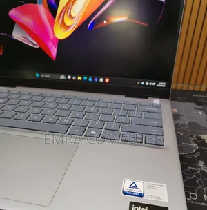 New Laptop Dell Inspiron 14 7440 16GB Intel Core Ultra 7 SSD 1T