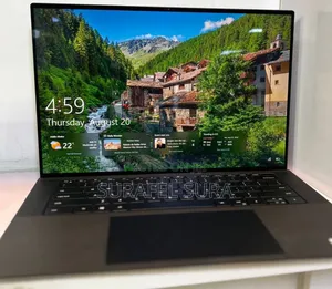 New Laptop Dell XPS 15 32GB Intel Core i7 SSD 512GB