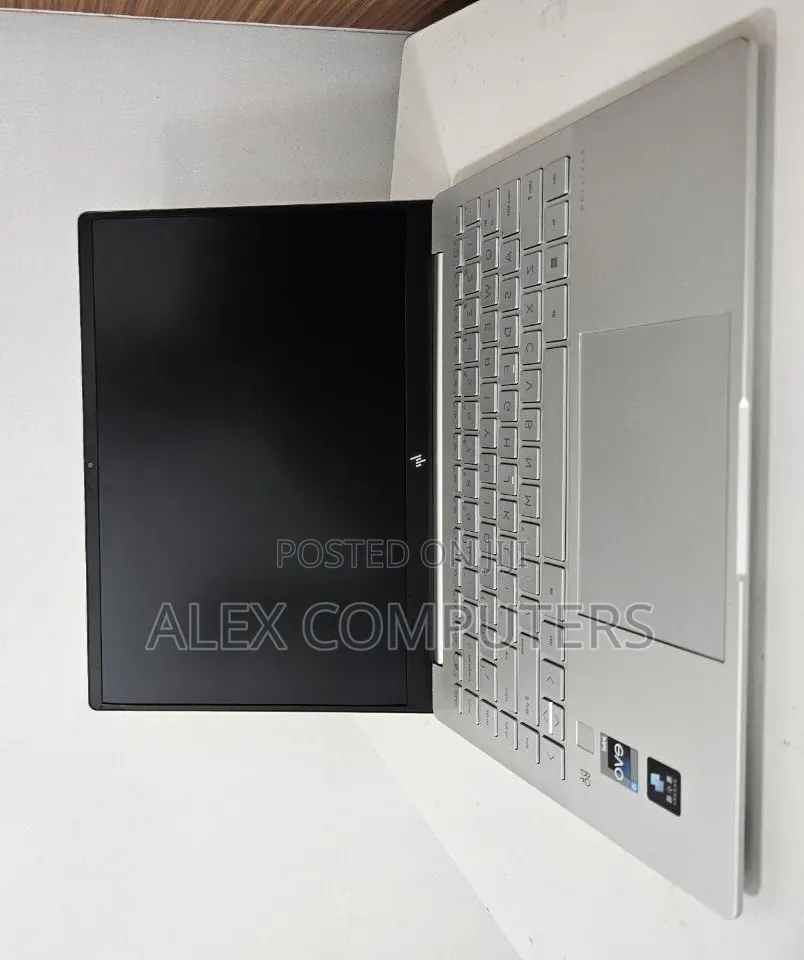 New Laptop HP Pavilion 15 16GB Intel Core i7 SSD 1T