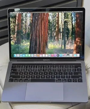 New Laptop Apple MacBook Pro 2019 16GB Intel Core i7 SSD 512GB