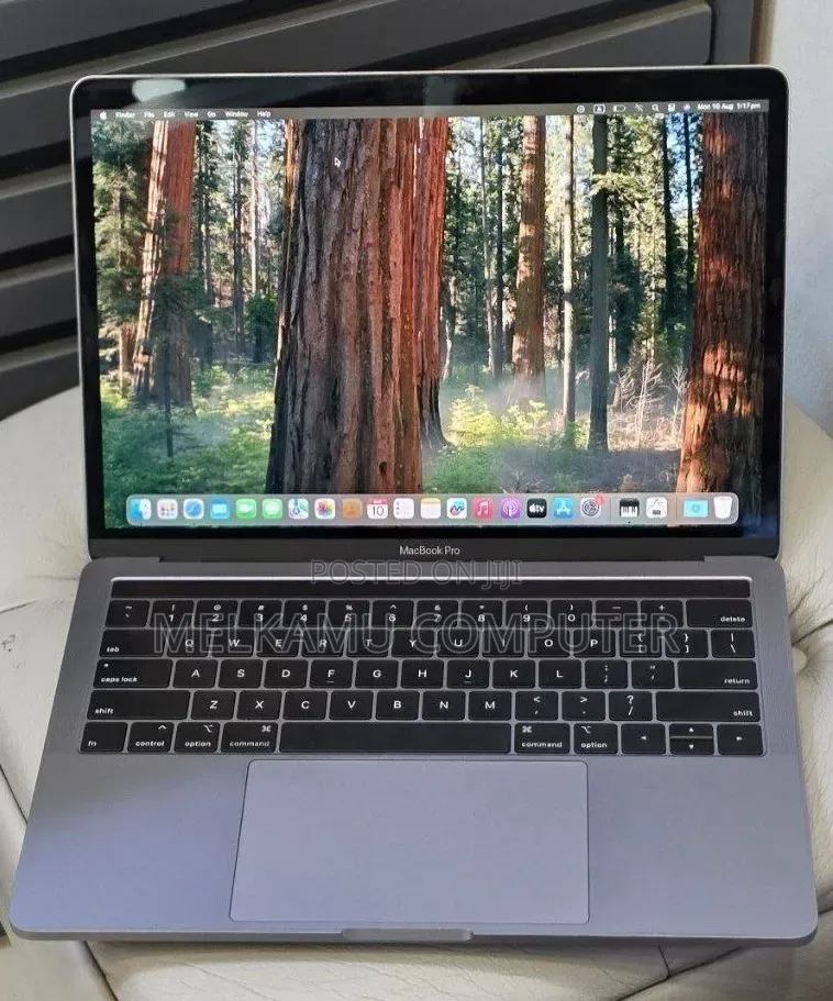 New Laptop Apple MacBook Pro 2019 16GB Intel Core i7 SSD 512GB