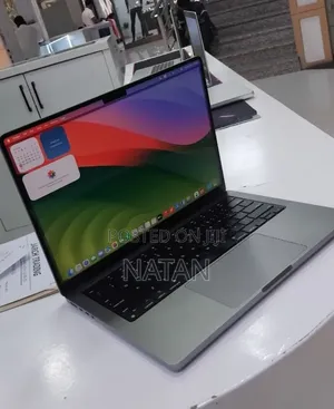 New Laptop Apple MacBook Pro 2021 M1 16GB Apple M1 Pro SSD 512GB