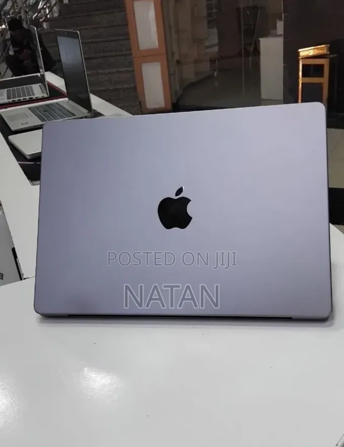 New Laptop Apple MacBook Pro 2021 M1 16GB Apple M1 Pro SSD 512GB
