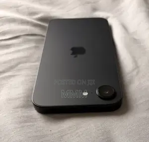 Apple iPhone 16e 128 GB Black