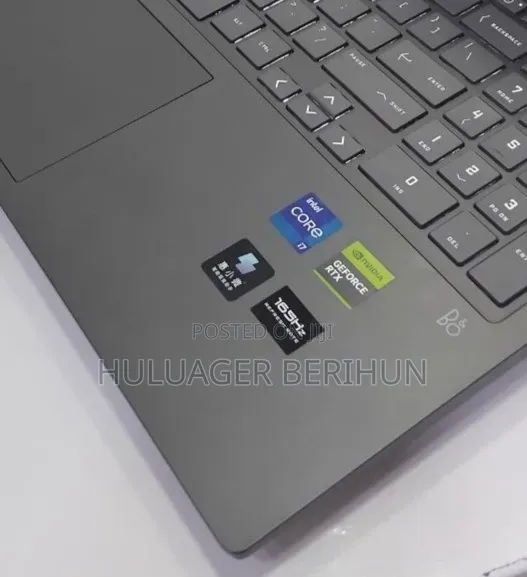 New Laptop HP Victus 16 16GB Apple M1 SSD 1T