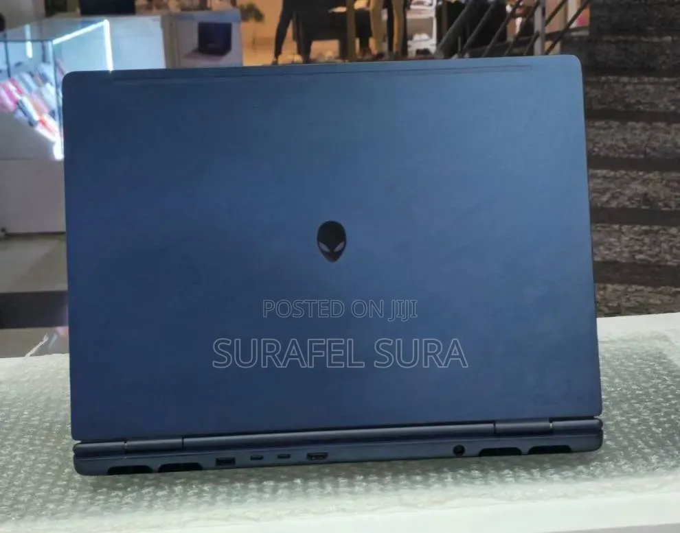 New Laptop Alienware 16x Aurora 32GB Intel Core Ultra 9 SSD 1T
