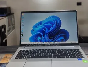 New Laptop HP ProBook 450 G8 16GB Intel Core i7 SSD 512GB