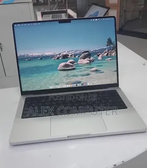 New Laptop Apple MacBook Pro 2024 M4 Pro 16GB Apple M4 Pro SSD 512GB