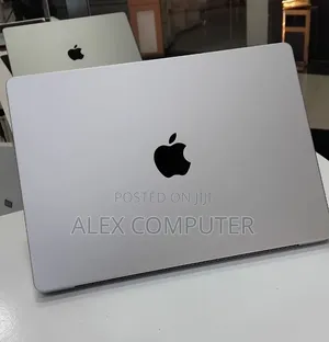 New Laptop Apple MacBook Pro 2024 M4 Pro 16GB Apple M4 Pro SSD 512GB
