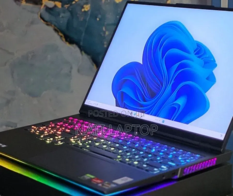 New Laptop Lenovo 32GB AMD Ryzen 9 SSD 1T