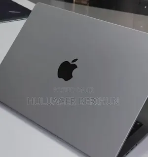 New Laptop Apple MacBook Pro 2021 M1 32GB Apple M1 Pro SSD 1T