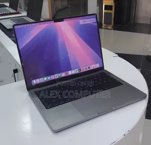 New Laptop Apple MacBook Pro 2021 M1 32GB Apple M1 Pro SSD 1T