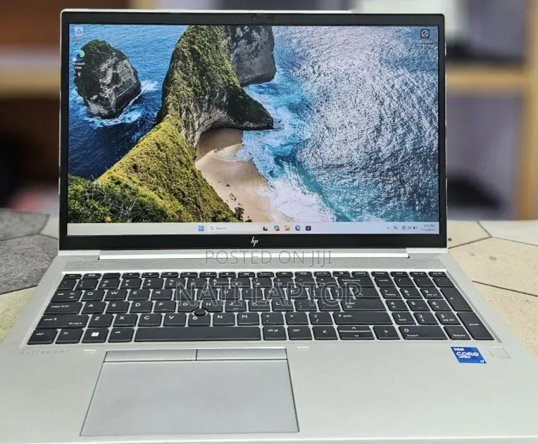 New Laptop HP EliteBook 850 G8 16GB Intel Core i7 SSD 512GB
