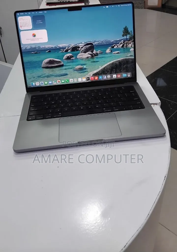 New Laptop Apple MacBook Pro 2021 M1 32GB Apple M1 Pro SSD 512GB