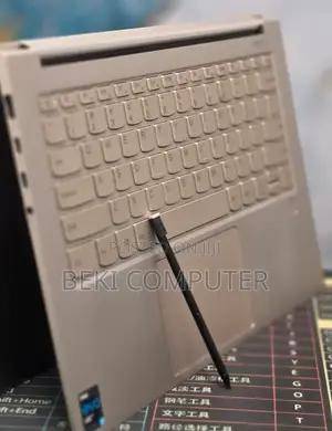 New Laptop Lenovo Yoga 9i 16GB Intel Core i7 SSD 512GB