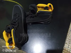 Air Jordan 9 Retro Boots, Yellow Black