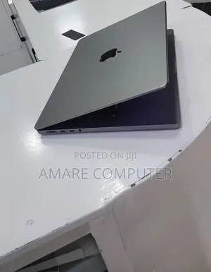 New Laptop Apple MacBook Pro 2021 M1 32GB Apple M1 Pro SSD 1T