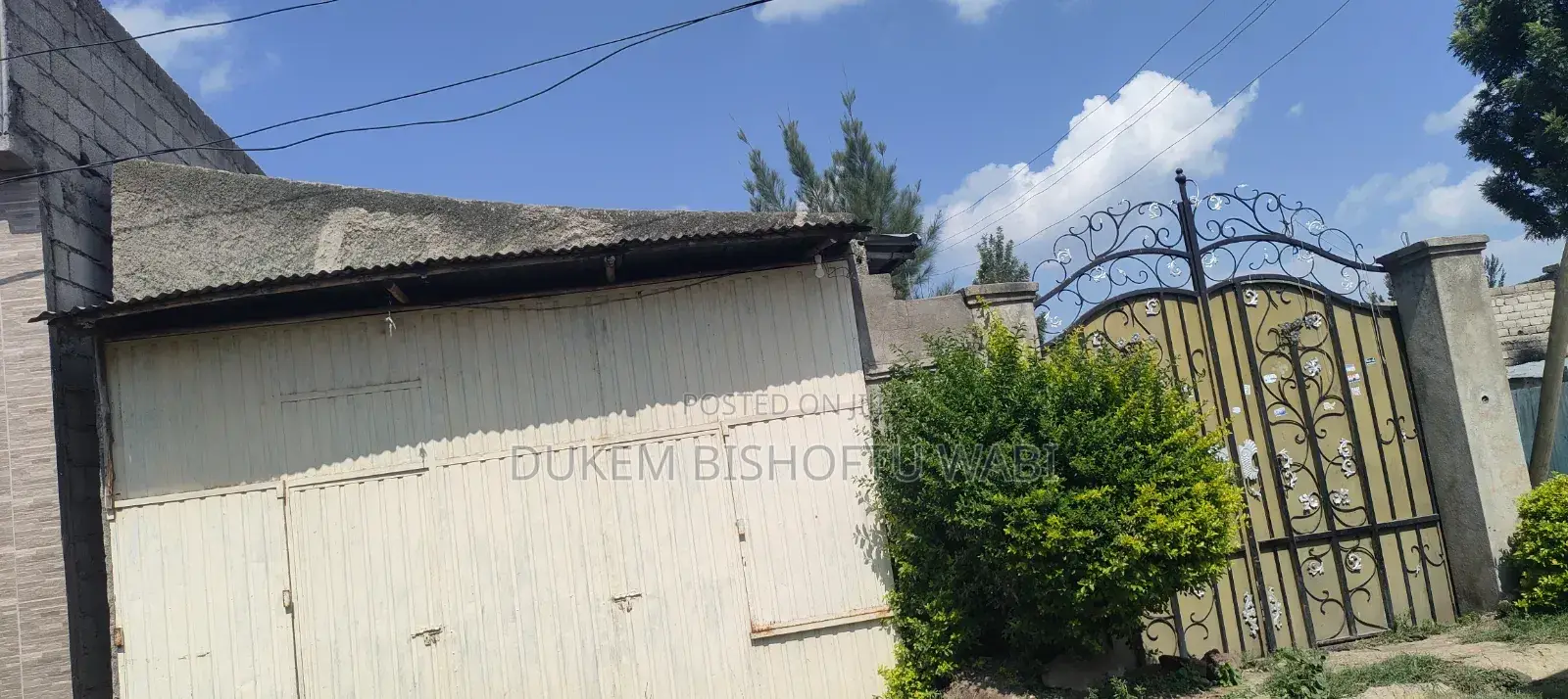 Furnished 8bdrm House in Bishoftu Dukem, East Shewa for sale
