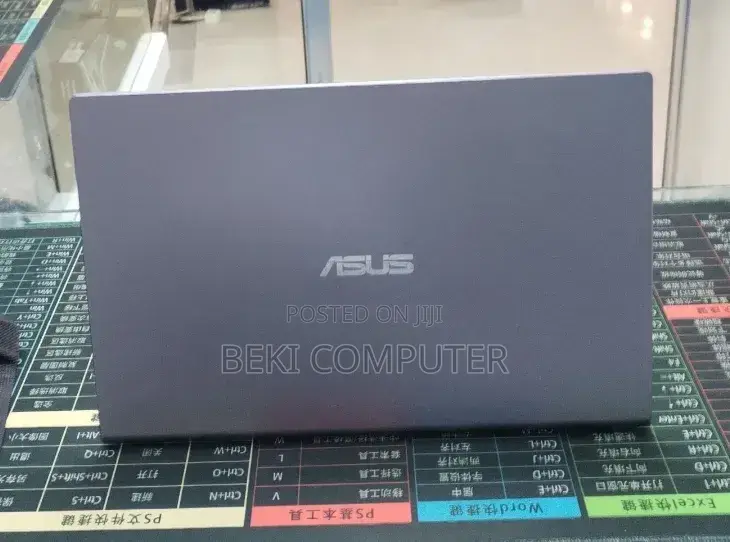 New Laptop Asus Vivobook 14 8GB Intel Core i3 SSD 256GB