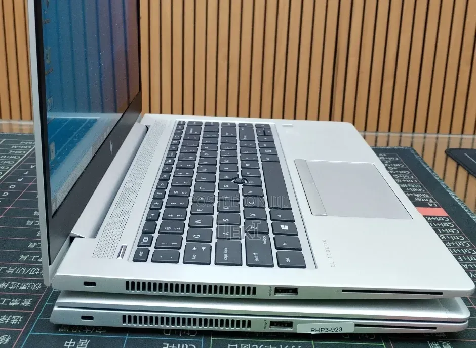 New Laptop HP EliteBook 840 G5 16GB Intel Core i7 SSD 512GB