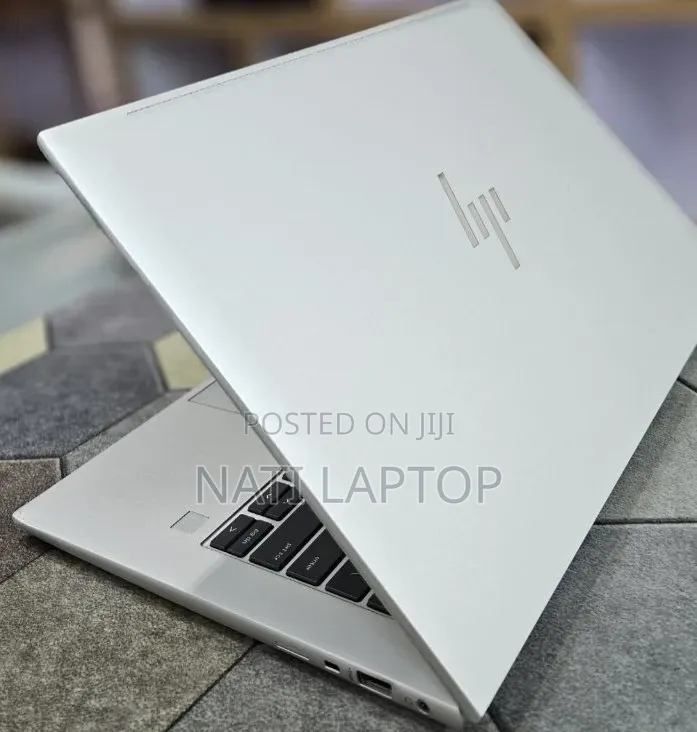 New Laptop HP EliteBook 840 G9 16GB Intel Core i7 SSD 1T
