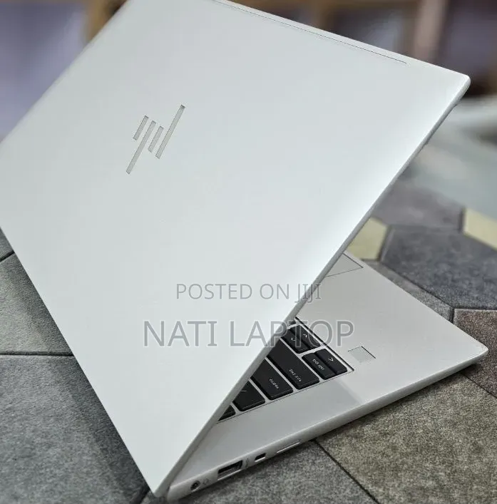 New Laptop HP EliteBook 840 G9 16GB Intel Core i7 SSD 1T