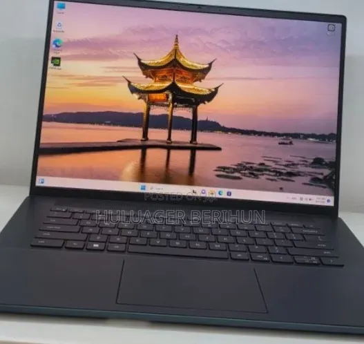 New Laptop Dell Inspiron 15 16GB Intel Core i7 SSD 512GB