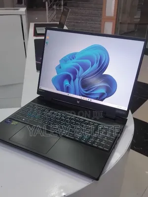 New Laptop Acer Predator Helios 16 16GB Intel Core i9 SSD 1T