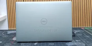 New Laptop Dell Inspiron 14 16GB Intel Core Ultra 7 SSD 1T